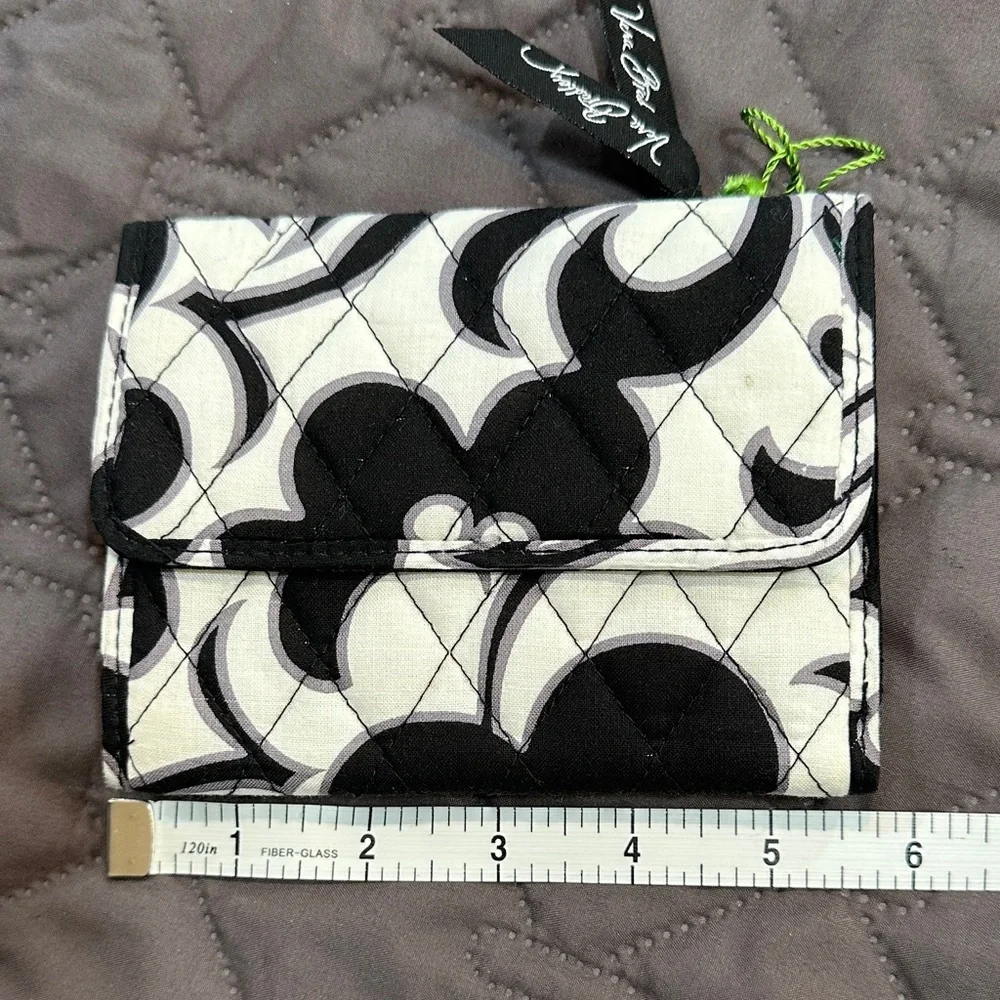 VERA BRADLEY Euro Wallet Night & Day Black White Gray